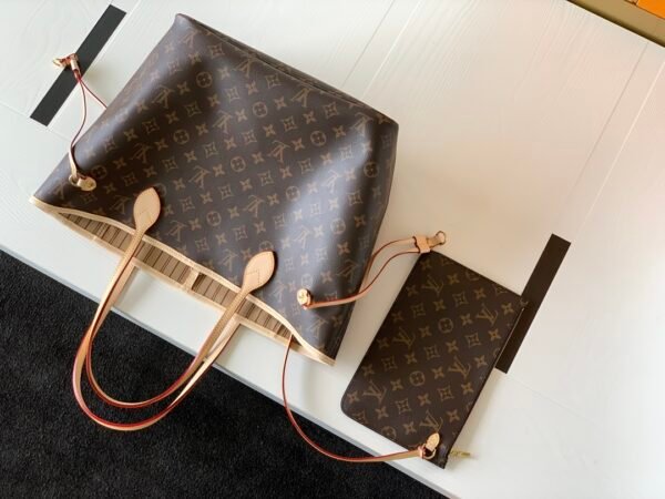 Neverfull MM Tote