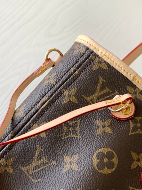 Neverfull PM Tote